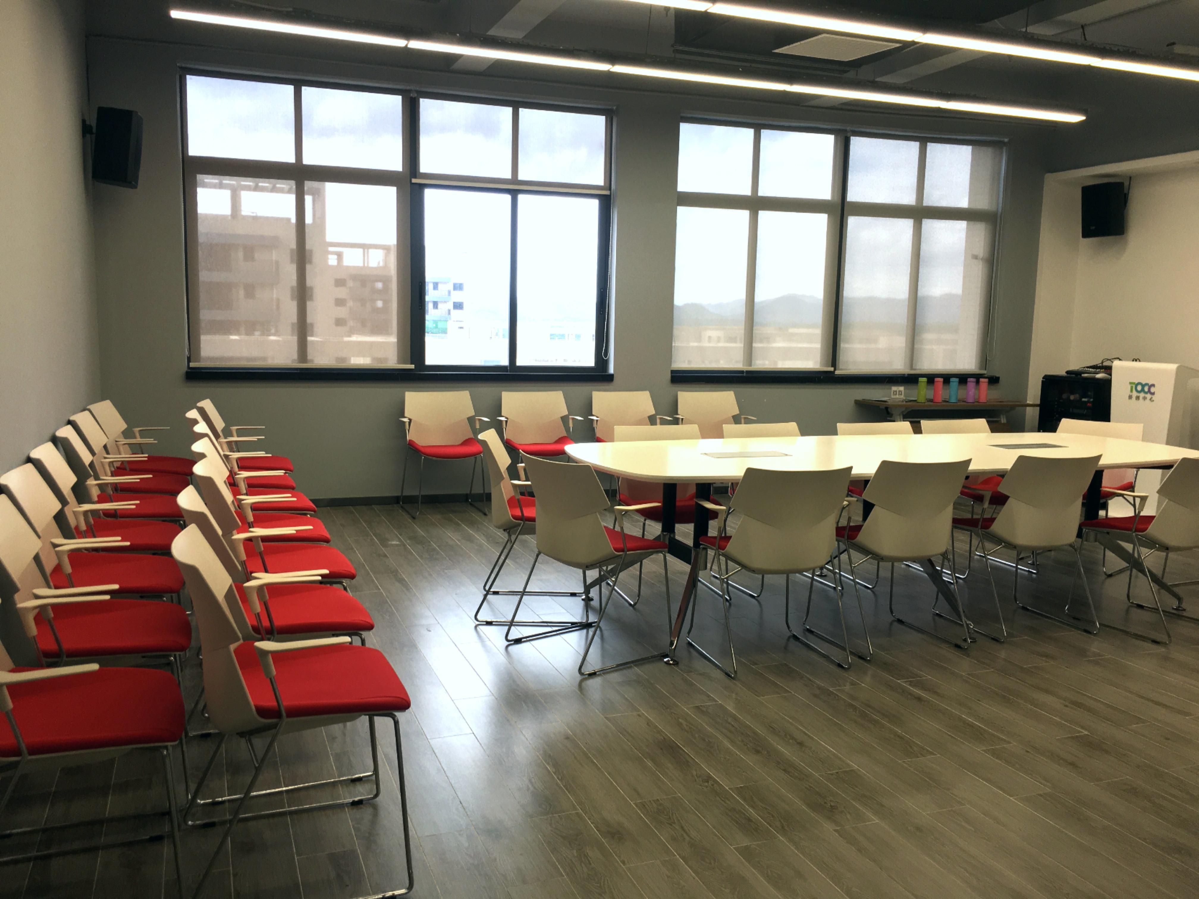 reception room tables and chairs