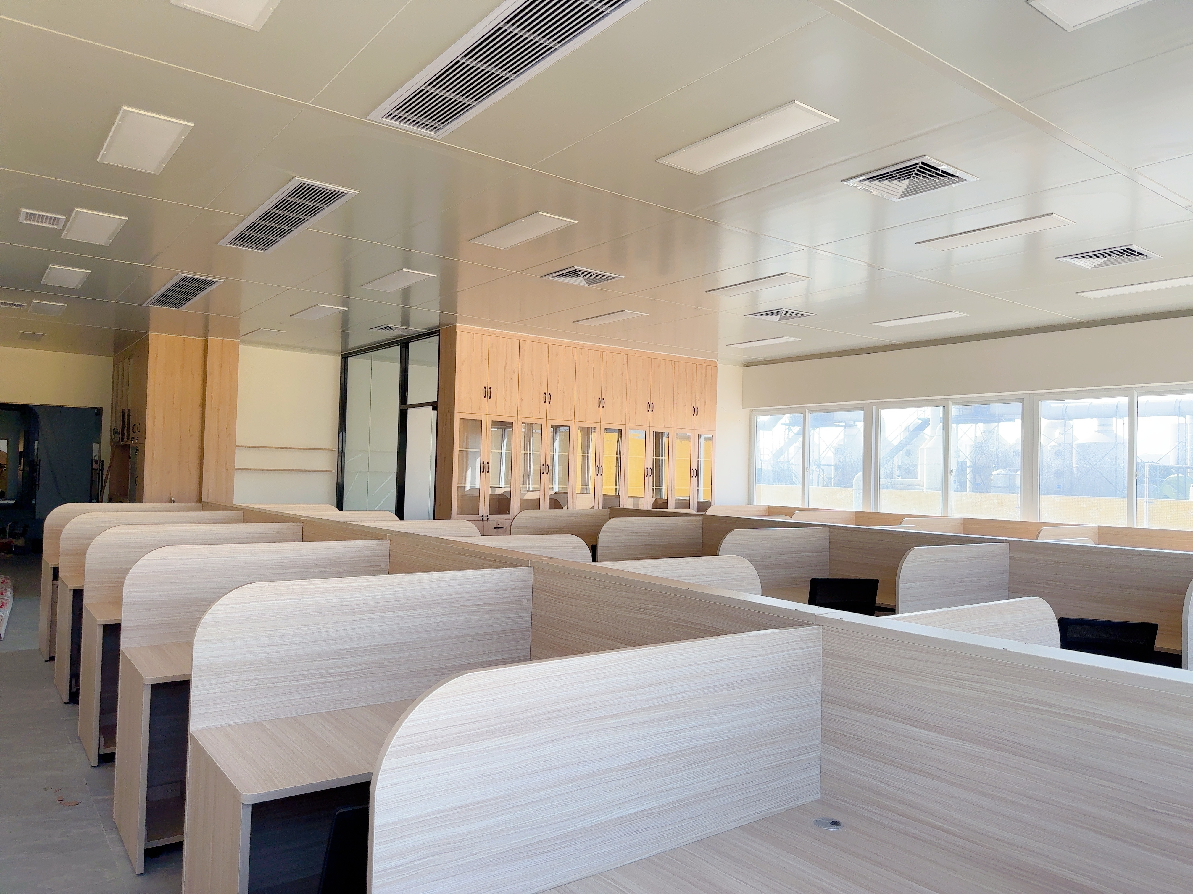 Executive office desk