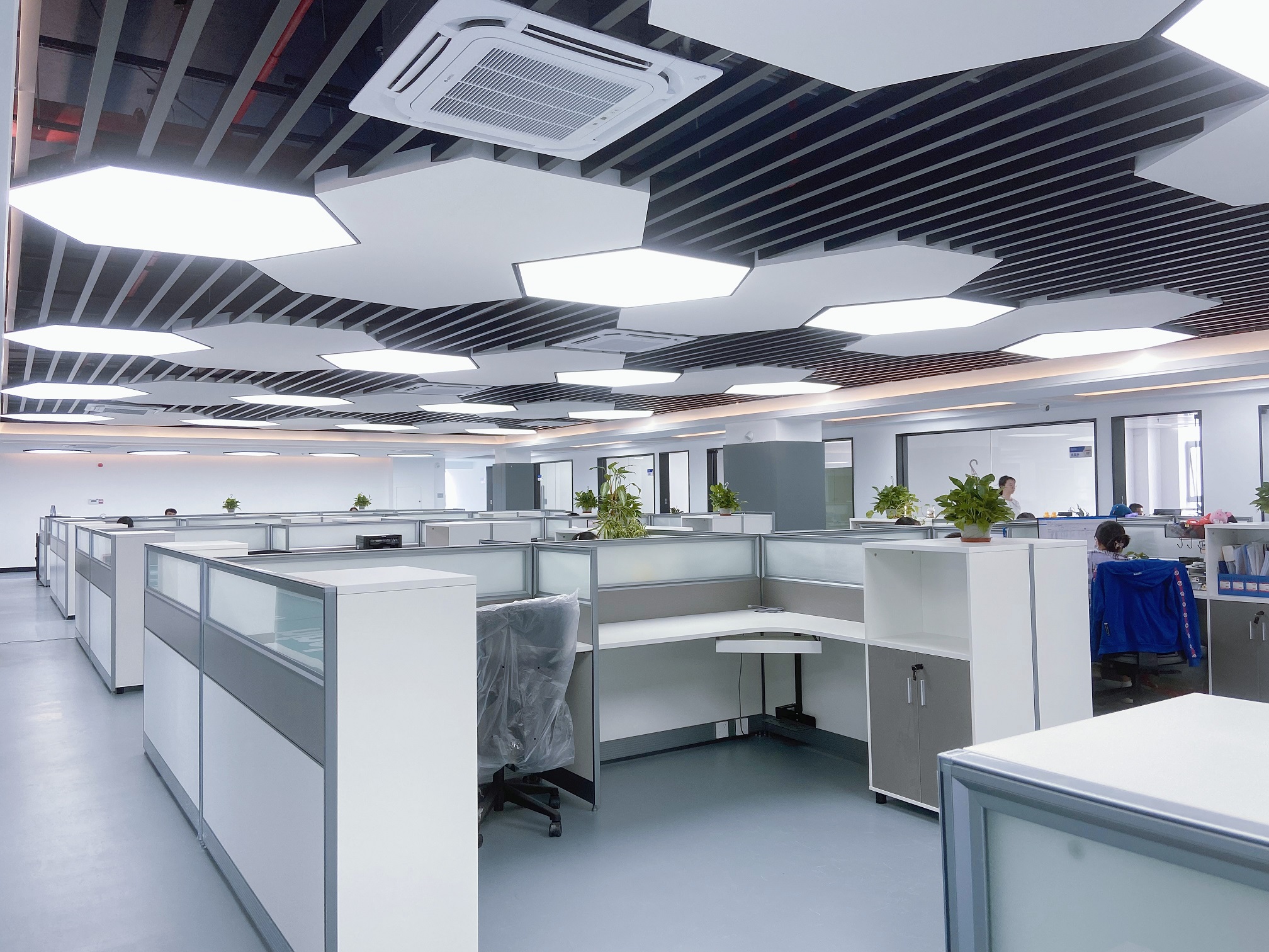 Technik Design Technology Style Office Design - Guangdong Wenhao Industrial Group