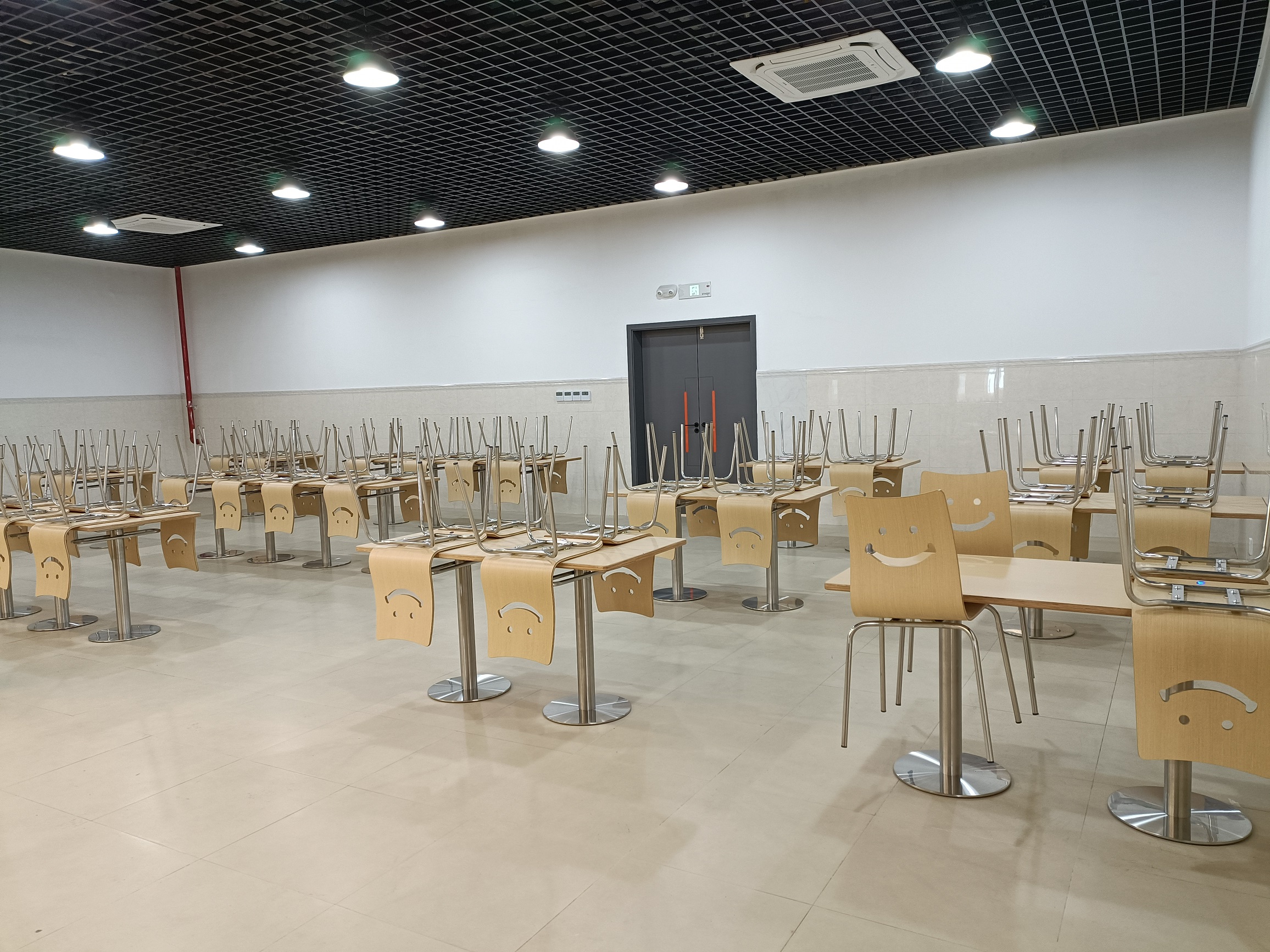 Lunch break tables and chairs