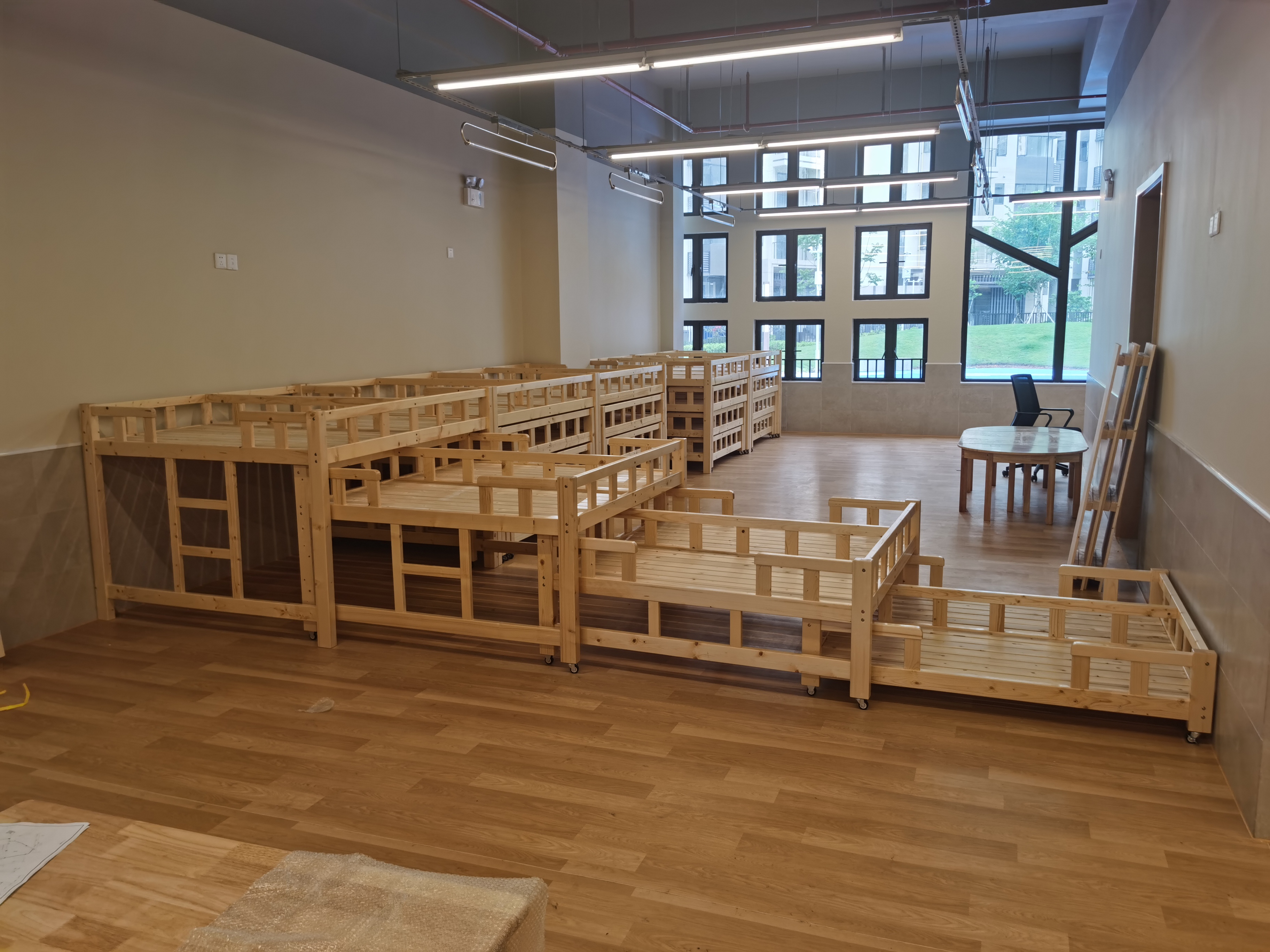 Wood Bed