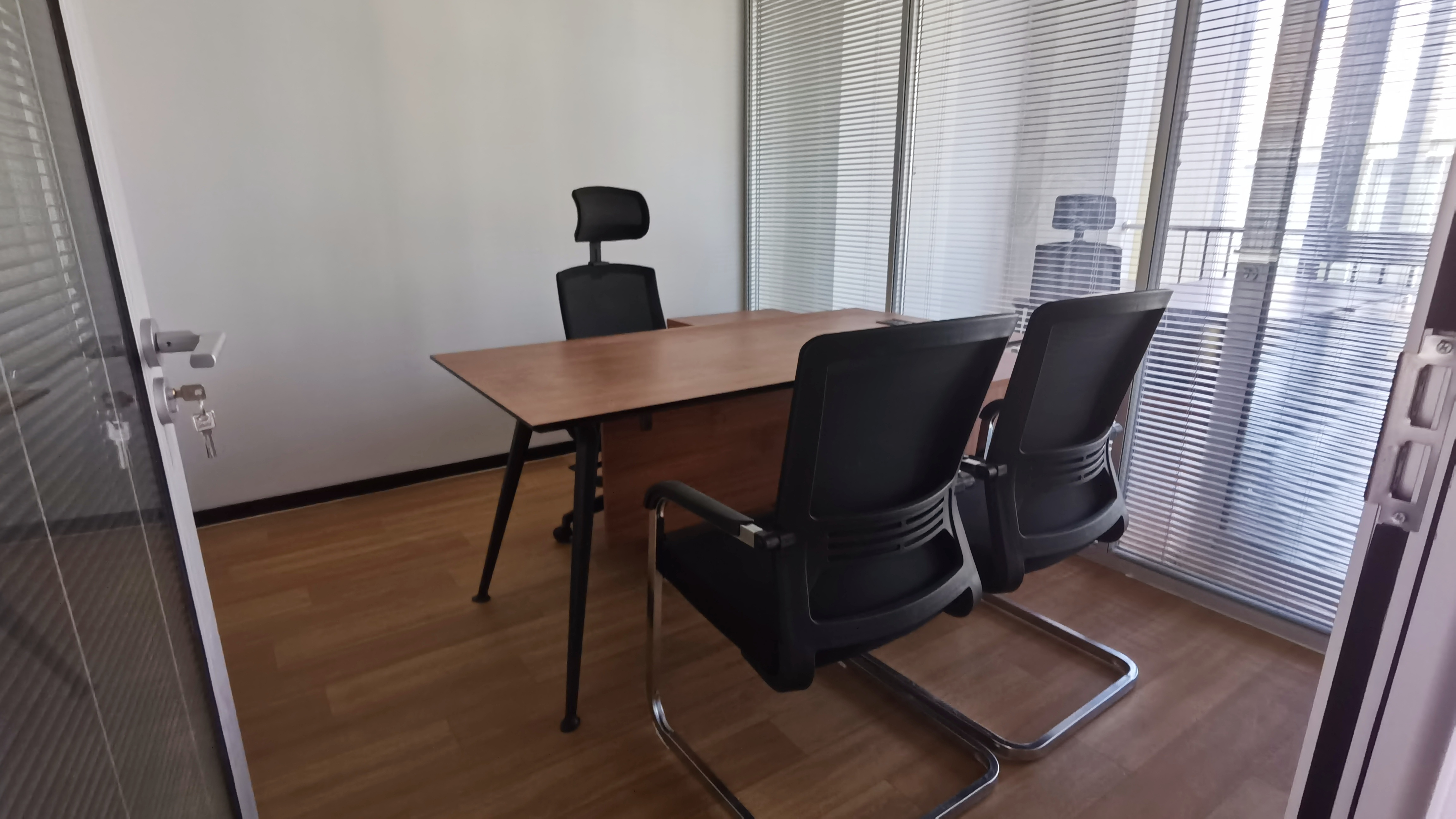 Manager desk