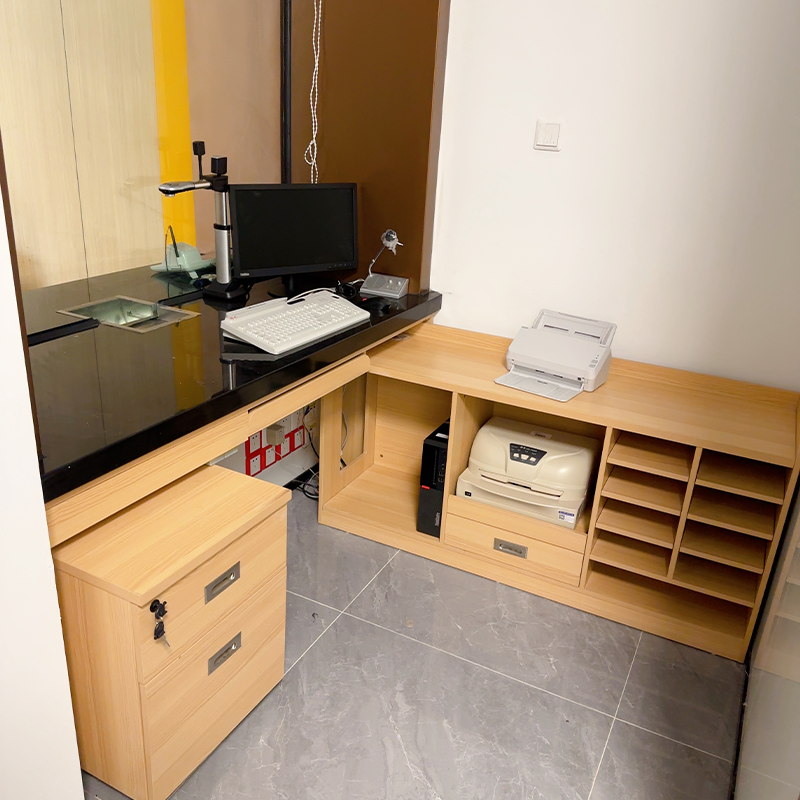 Manager desk