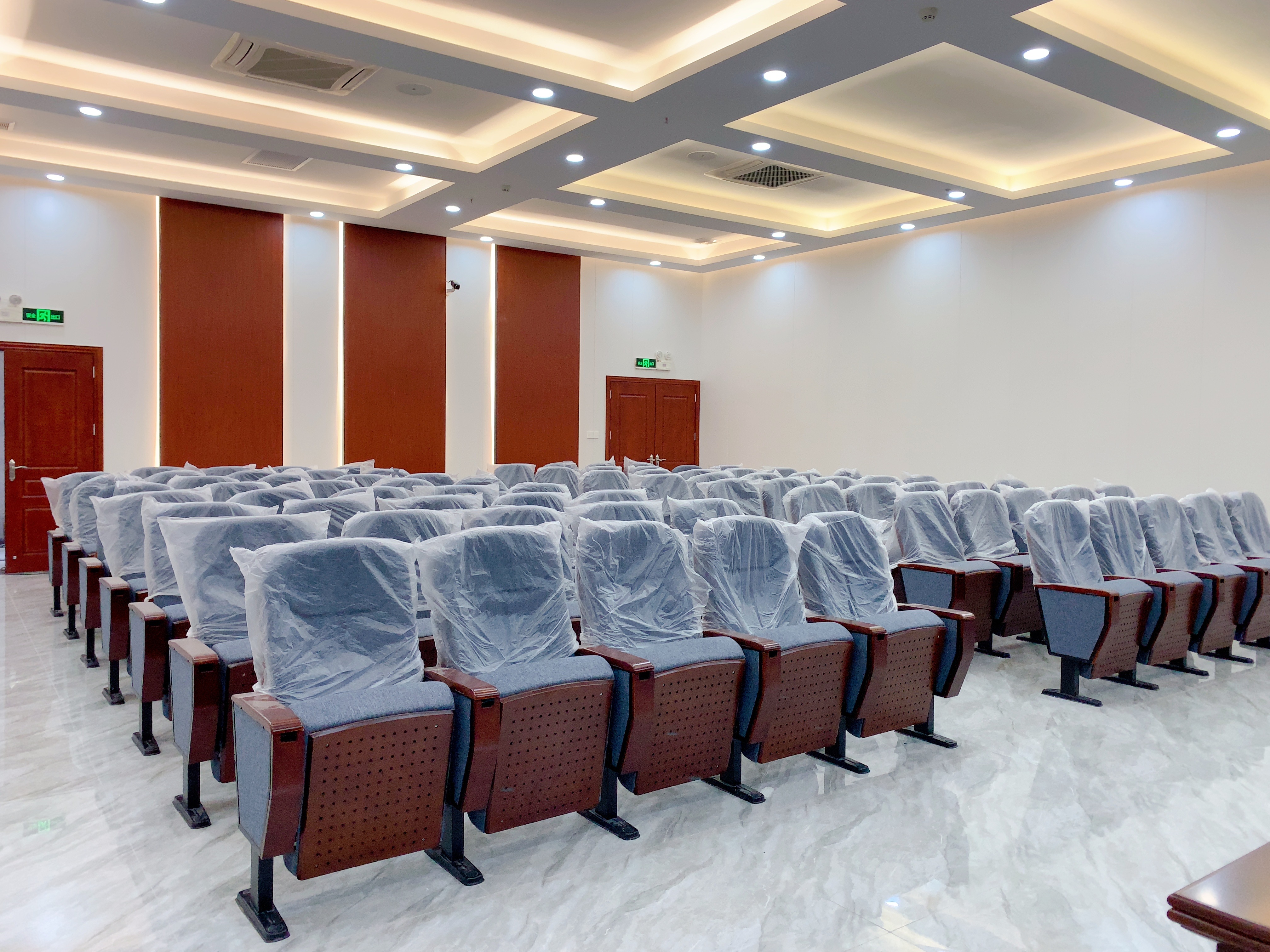 Theater chair
