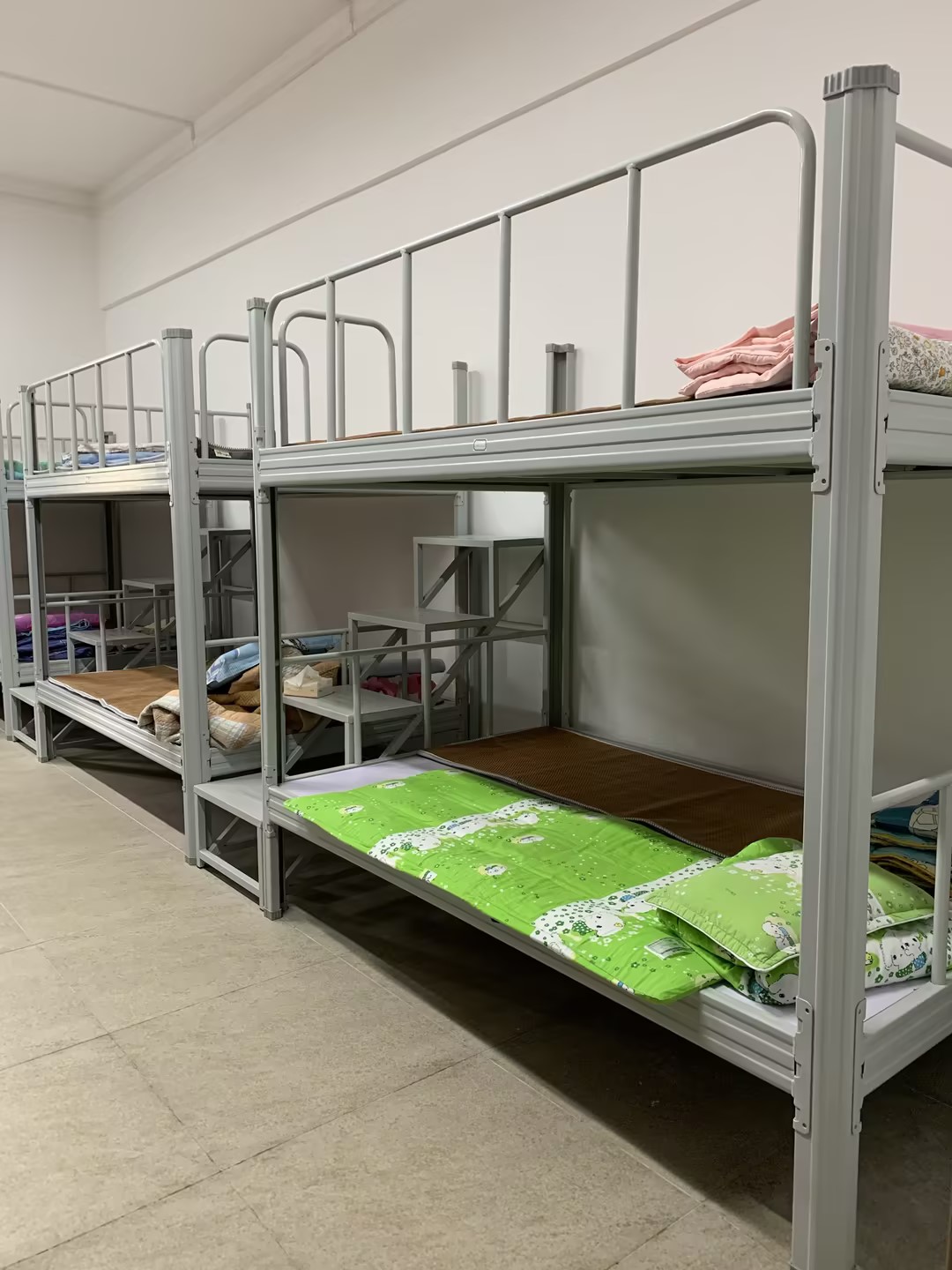 Steel bed