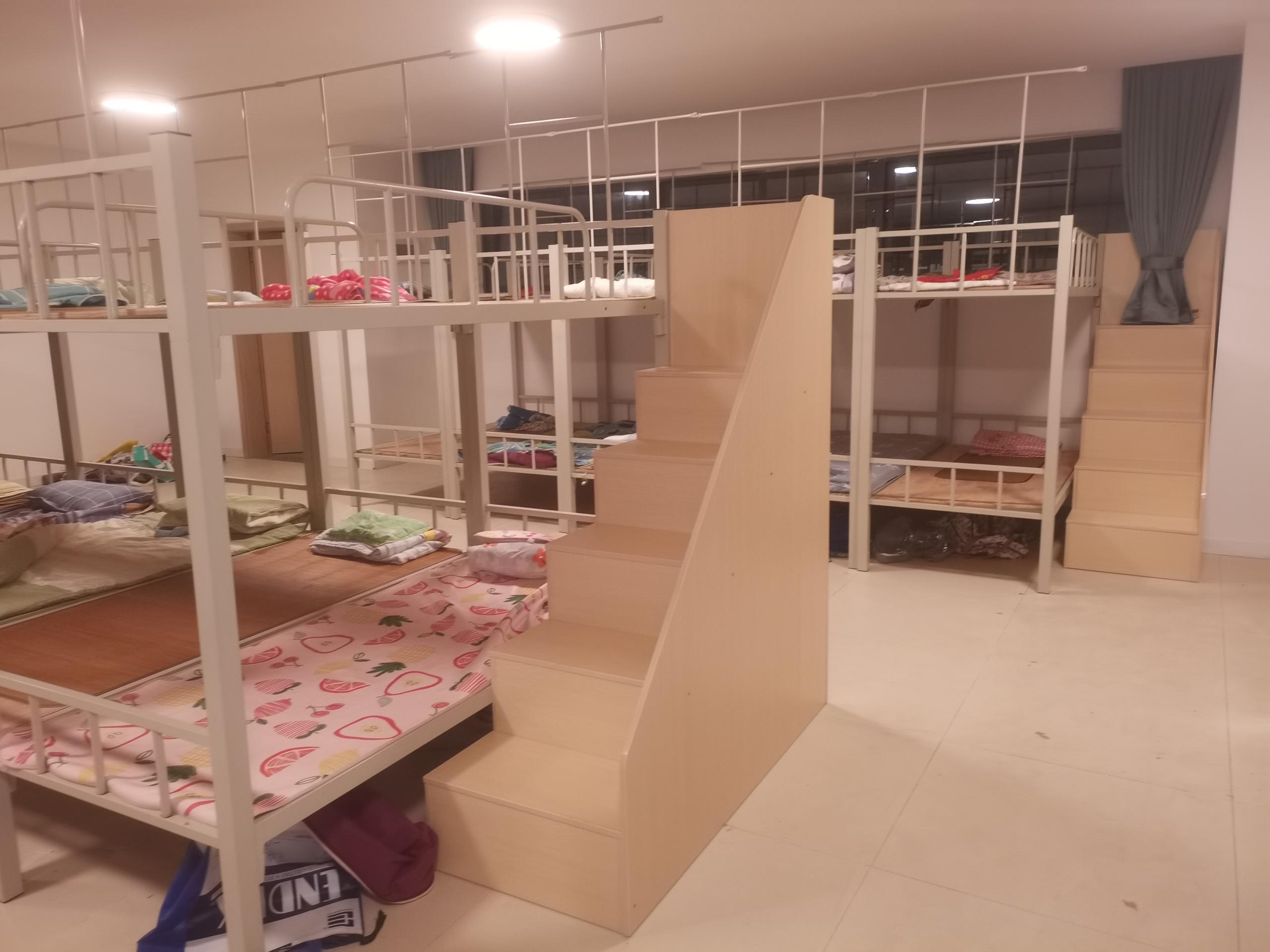 Student bed