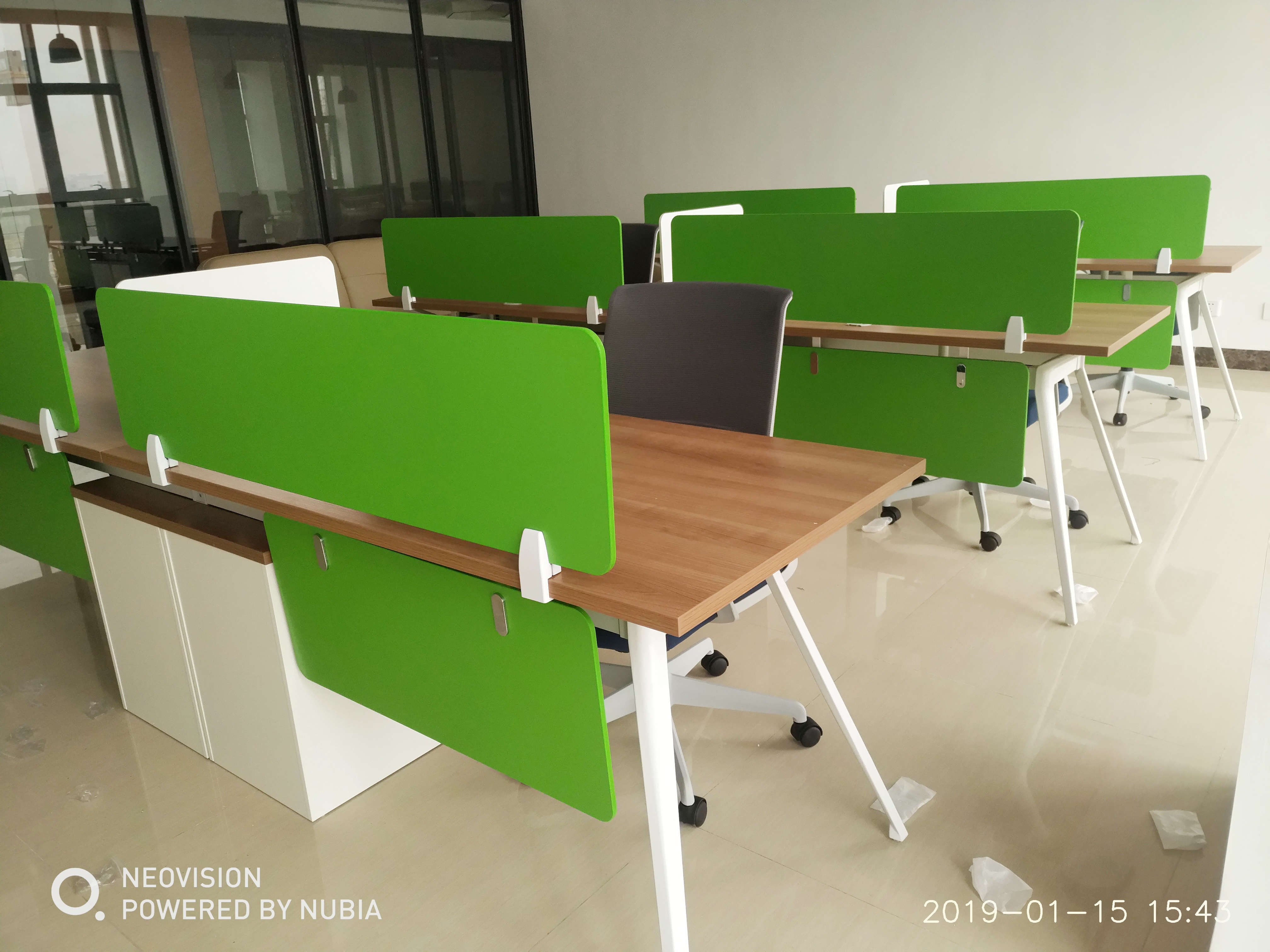 Mesh office chair