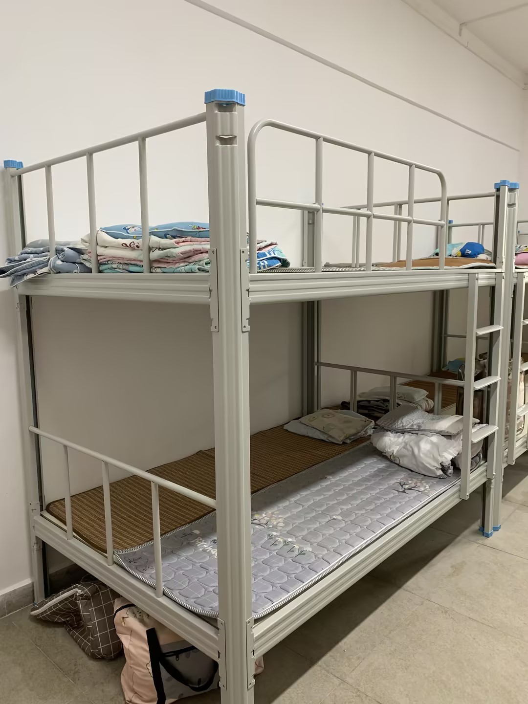 Steel bed