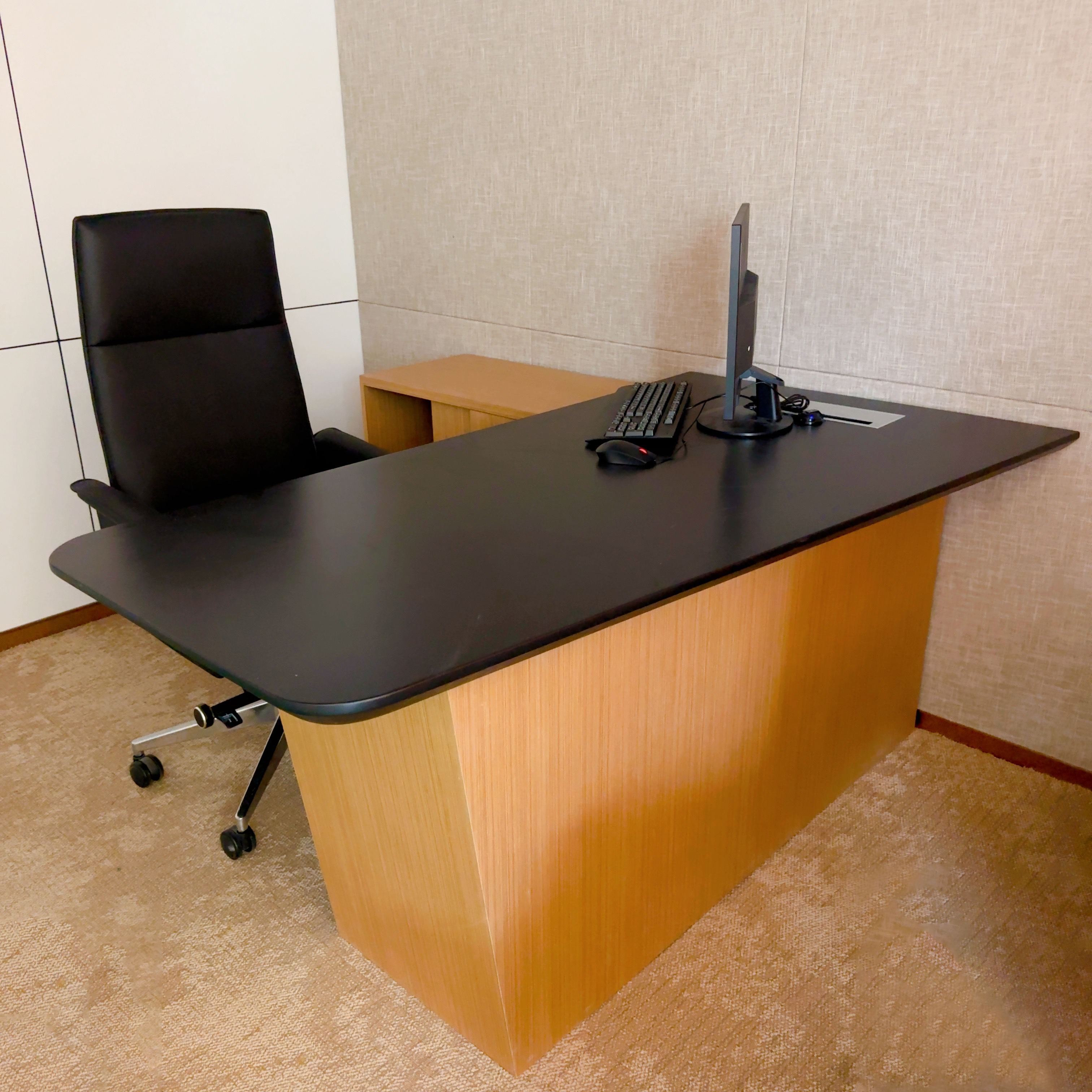 Executive office desk