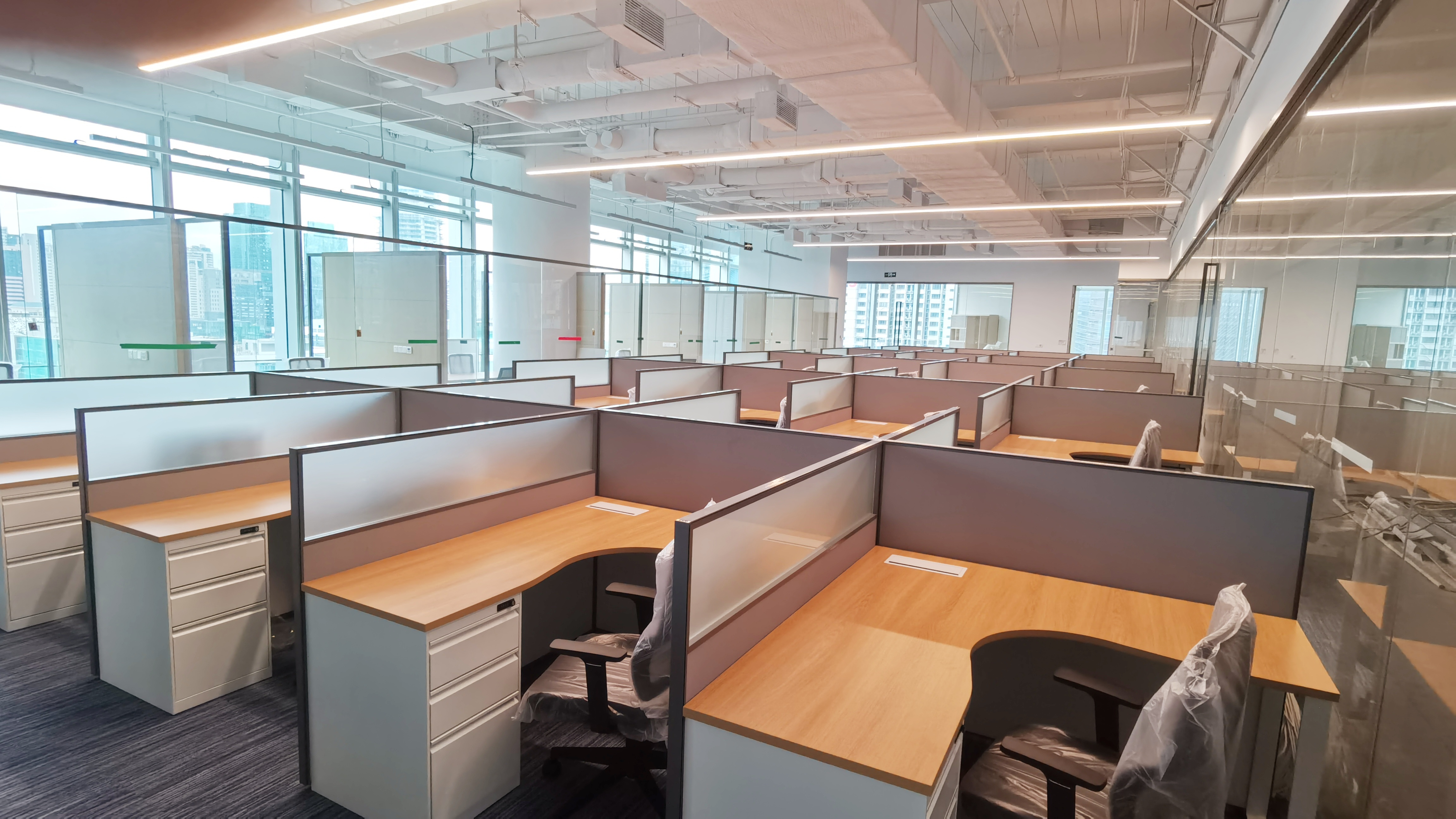 Screen office desk
