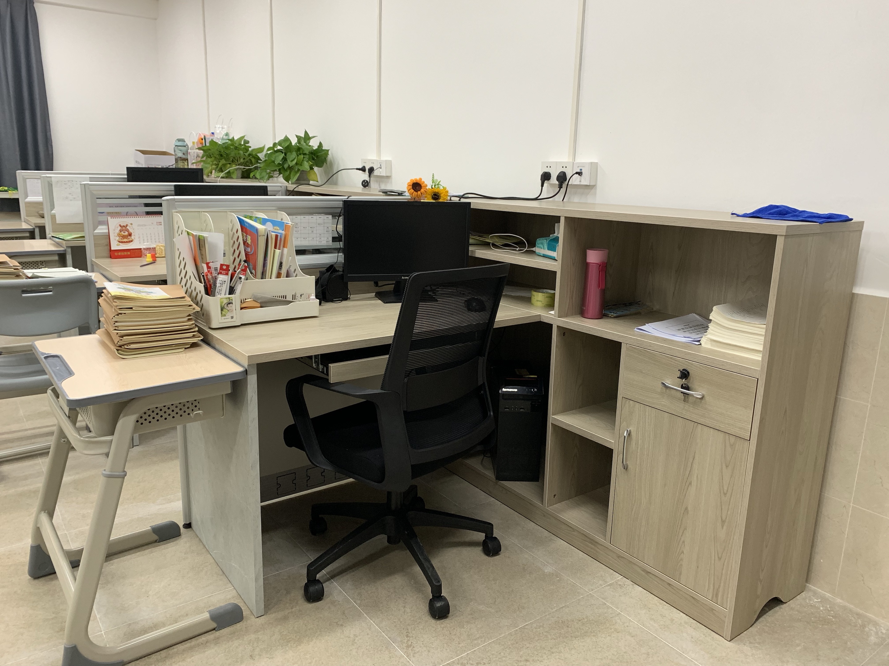 Office max desk chairs