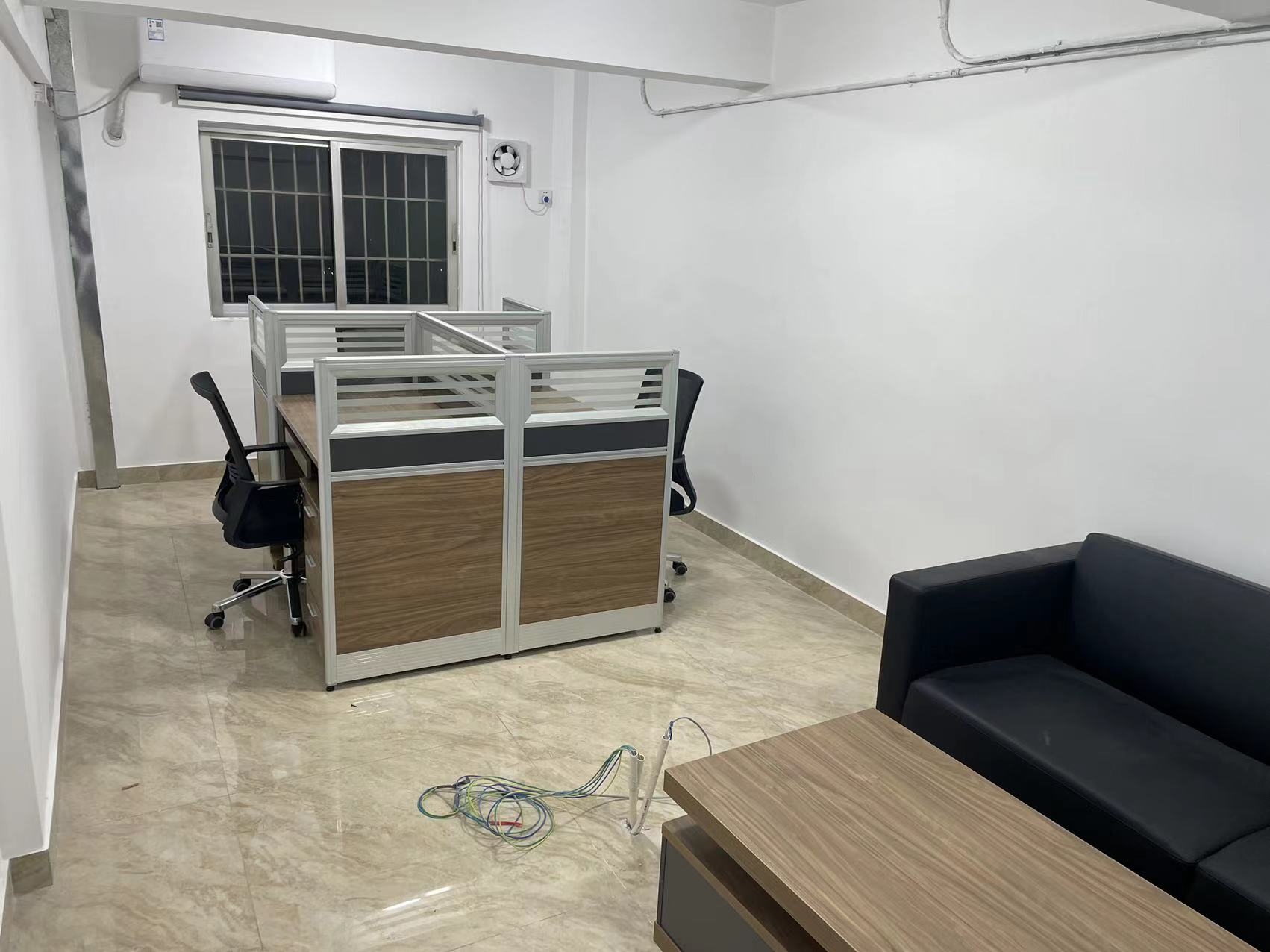 Manager desk