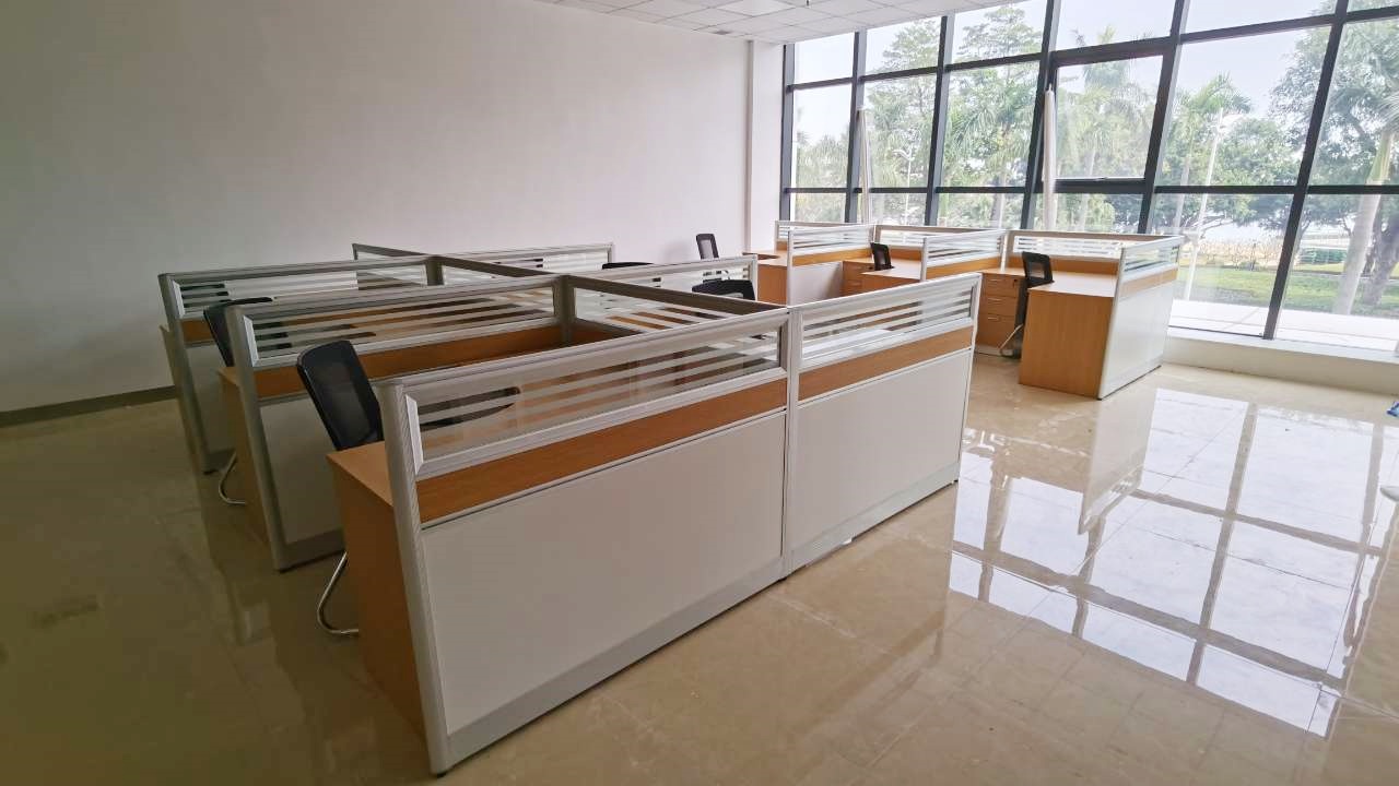 Screen office desk