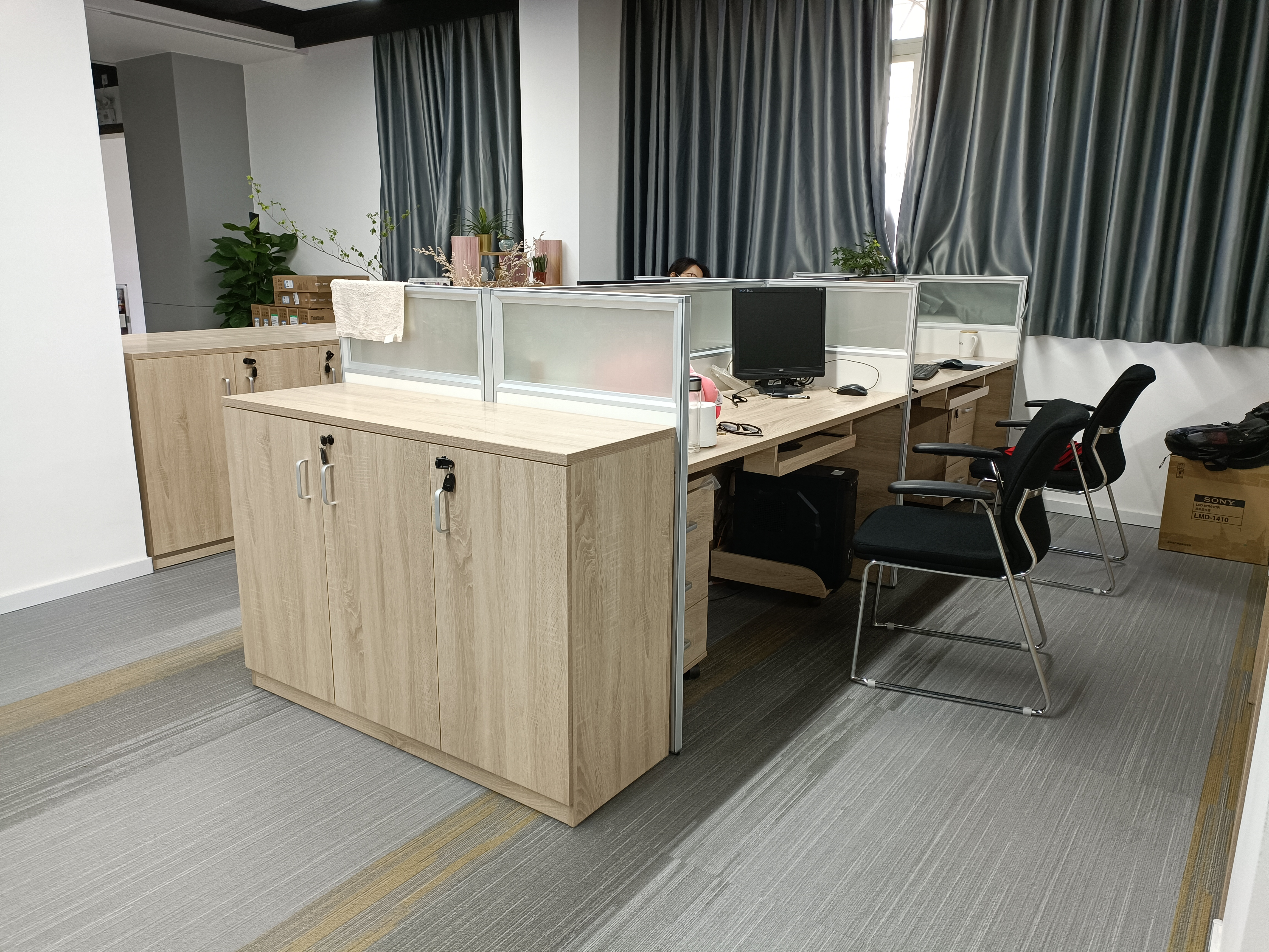 Manager desk