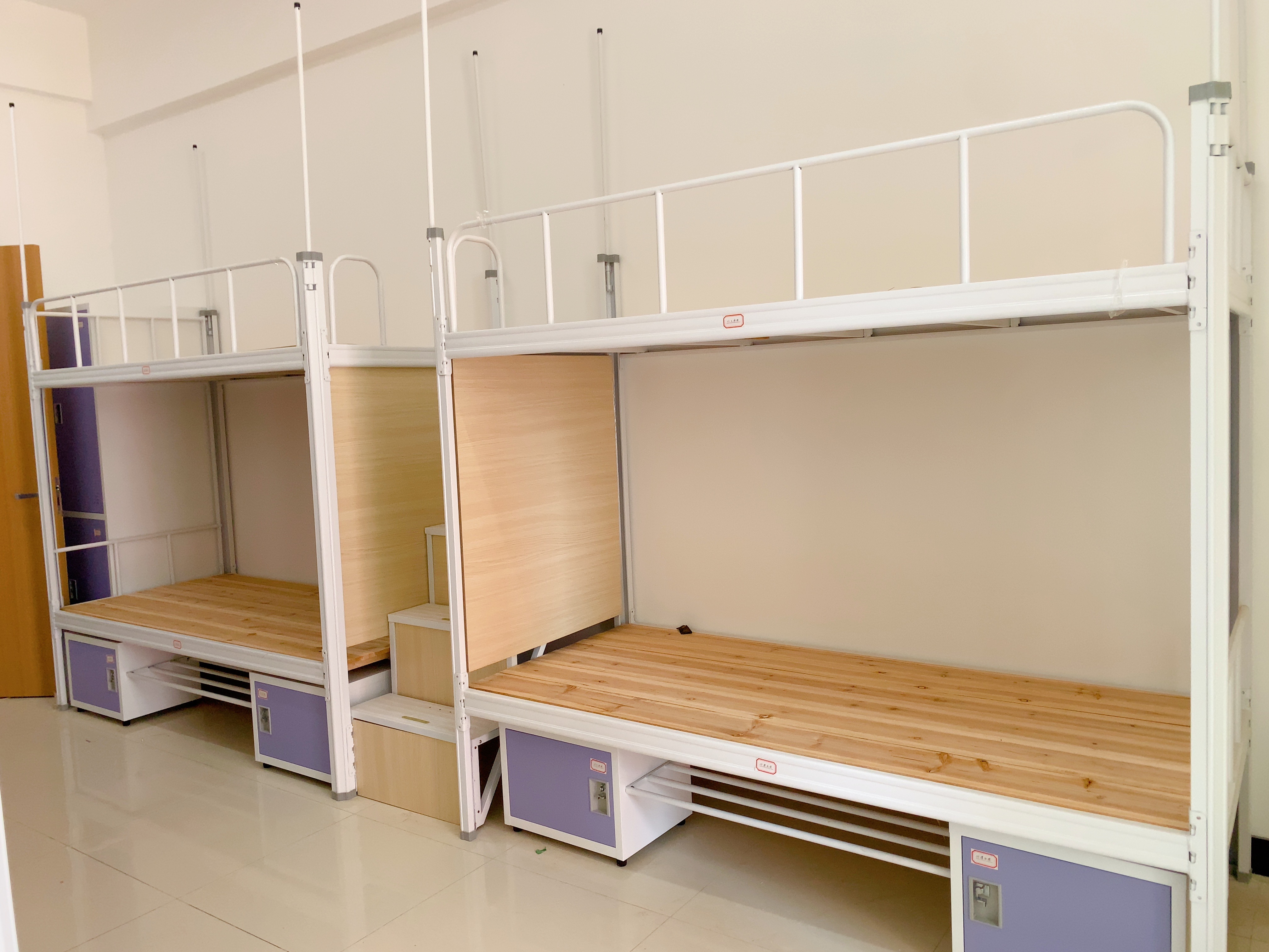 Student bed
