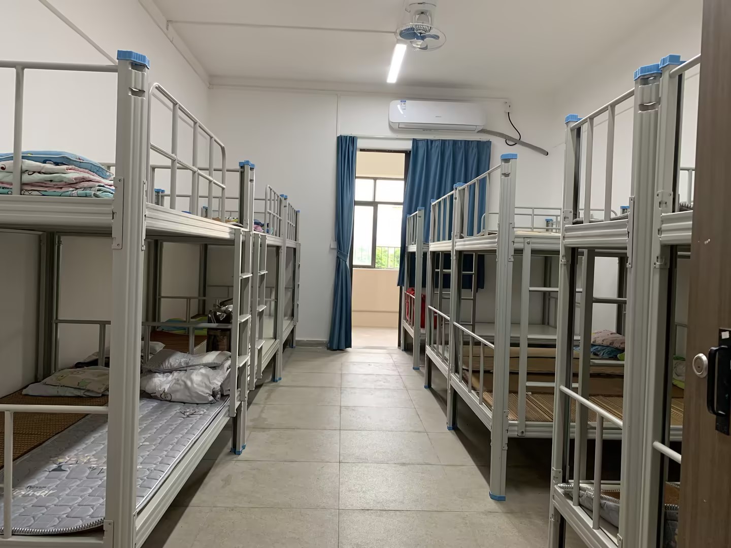 Steel bed