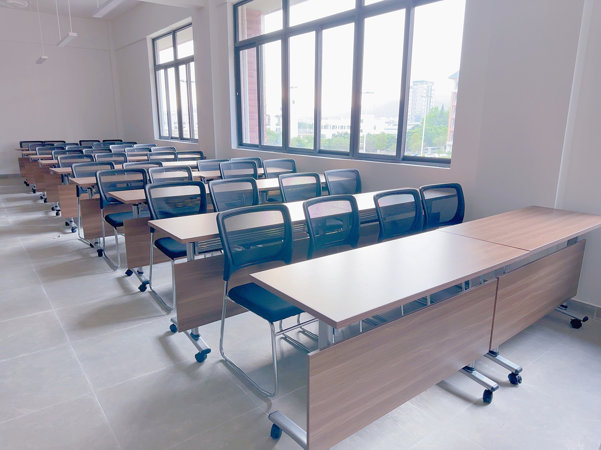 Mesh office chair