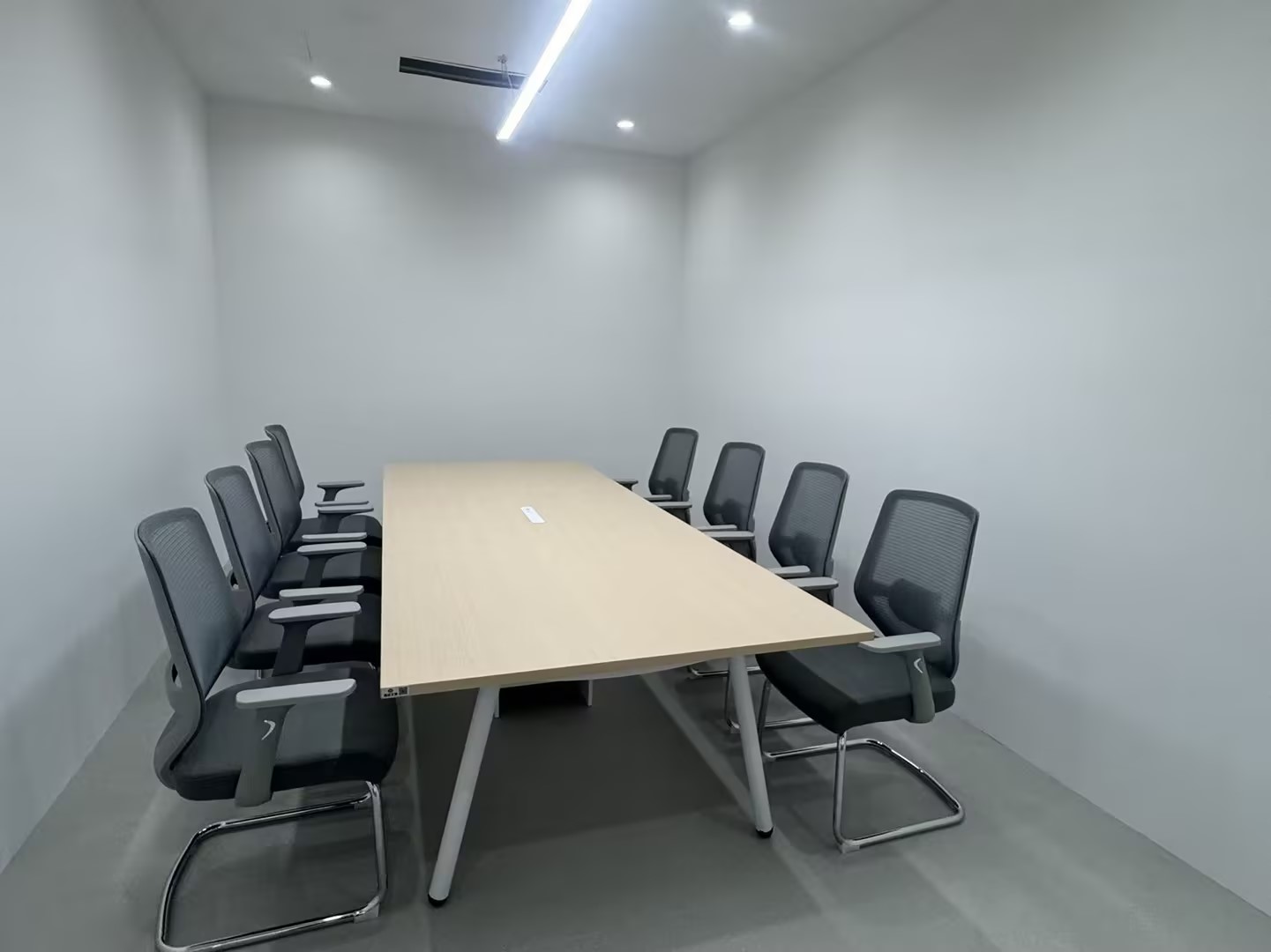 meeting room chairs supplier