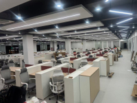 //iqrorwxhiqknjj5q.ldycdn.com/cloud/pqBpnKkmjlSRpljminqkjp/jiaoban-bangongzhuo-tongchuan.jpg